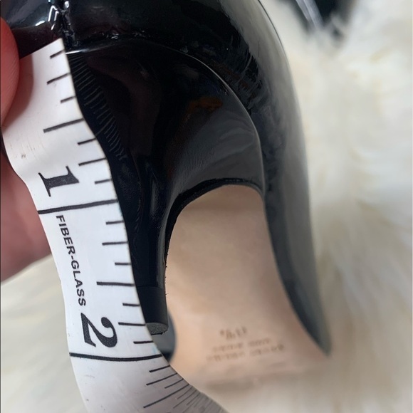 Butter Pointy Toe Pump - Picture 5 of 8